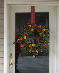 Say Good Bye to metal wreath hangers. Wreath Pro gives professional results